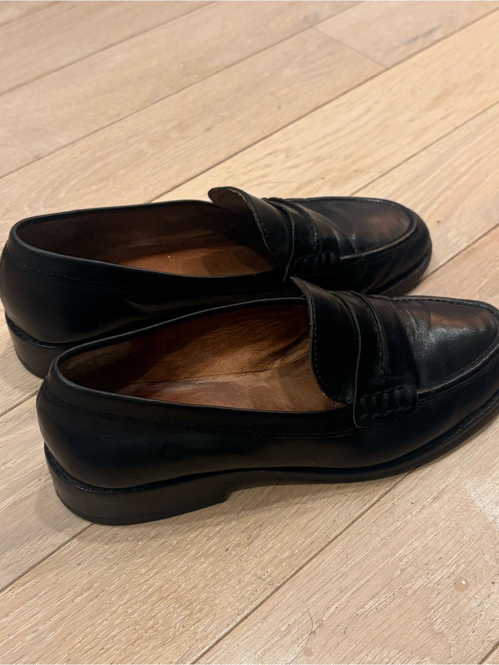 Madewell Women’s Black Leather Penny Loafers